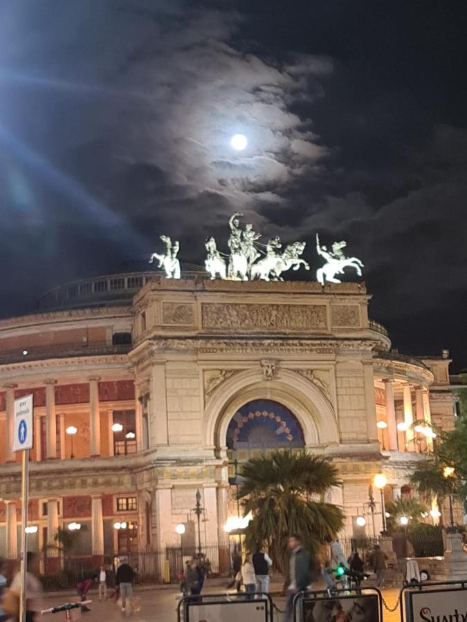 I Salotti Del Principe Appartement Palermo Buitenkant foto